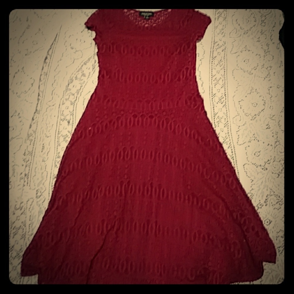 Wine Burgundy lace short sleeve dress